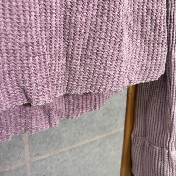 Free People FP One Colt Thermal Top Womens M‎ Pink Henley Waffle Knit Shirt Boho - Picture 7 of 7